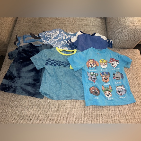Lot of 10 different Kids Graphic T-Shirts size 3t - Picture 3 of 4
